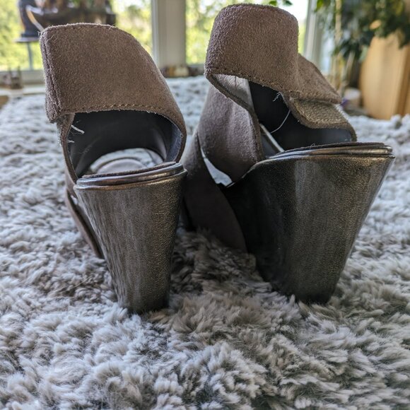 Kenneth Cole " Reaction" sandals - Picture 3 of 6